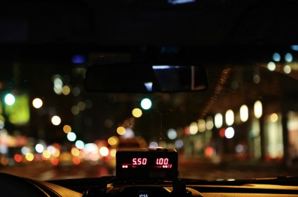 הזמנת מונית ללא המתנה Uber  & GetTaxi